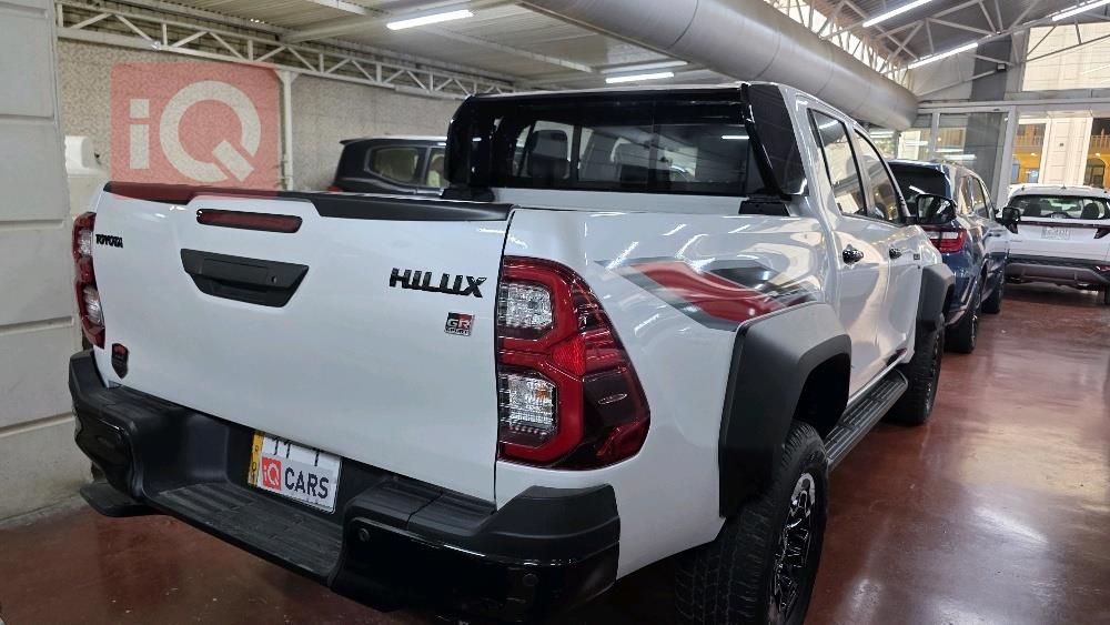 تويوتا هايلوكس